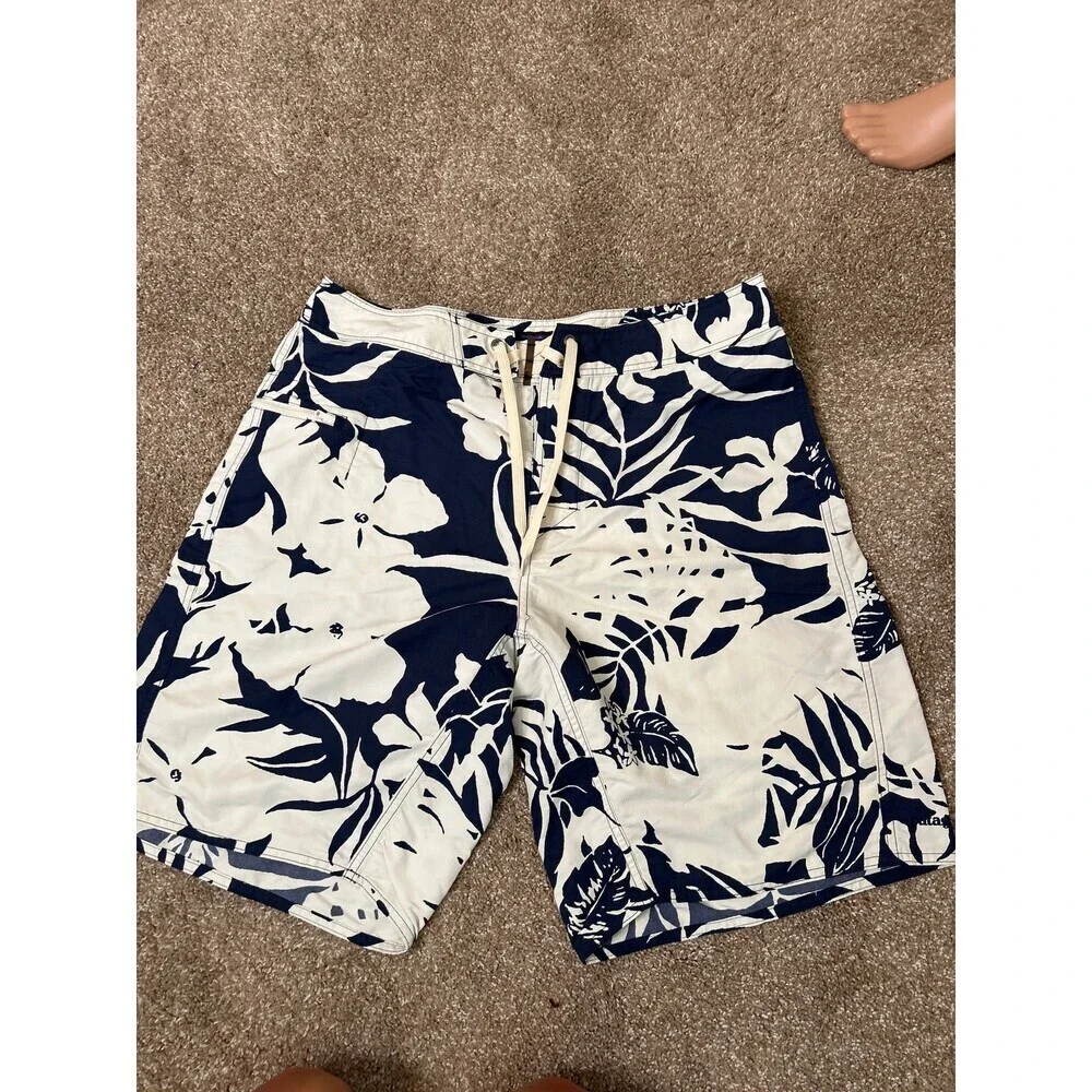 Patagonia Men's Wavefarer Board Shorts blue white palm leaf 33